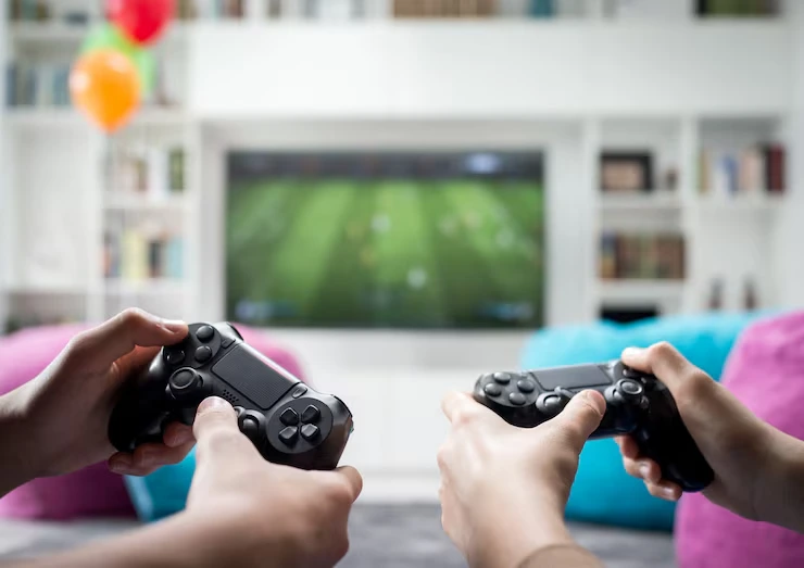 Cross-Platform Compatibility for Multiplayer Games