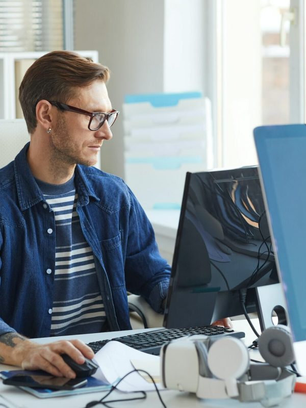 Contemporary IT Developer